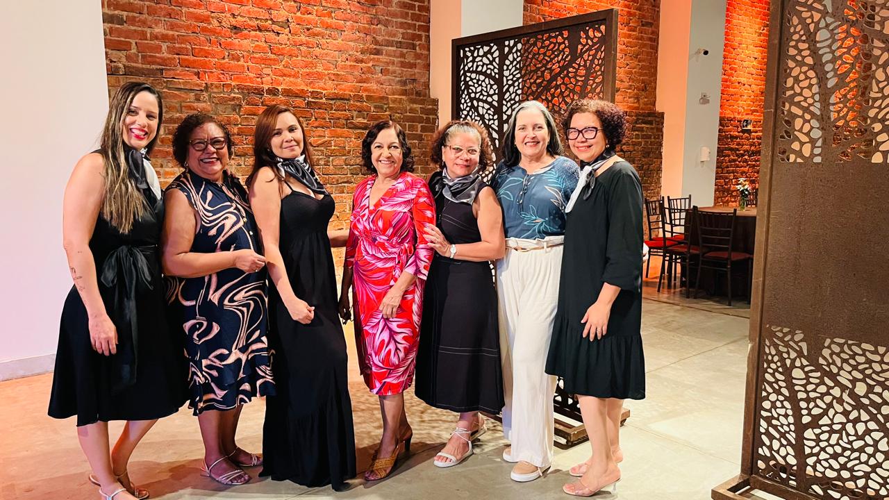 1º Encontro - Essência Feminina